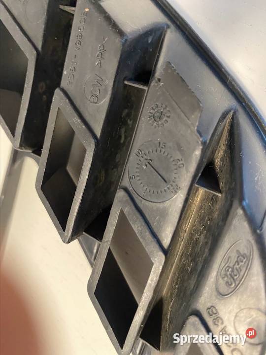 Kratka lewa zderzaka przedniego Ford Fiesta MK6 Części samochodowe podkarpackie Rzeszów