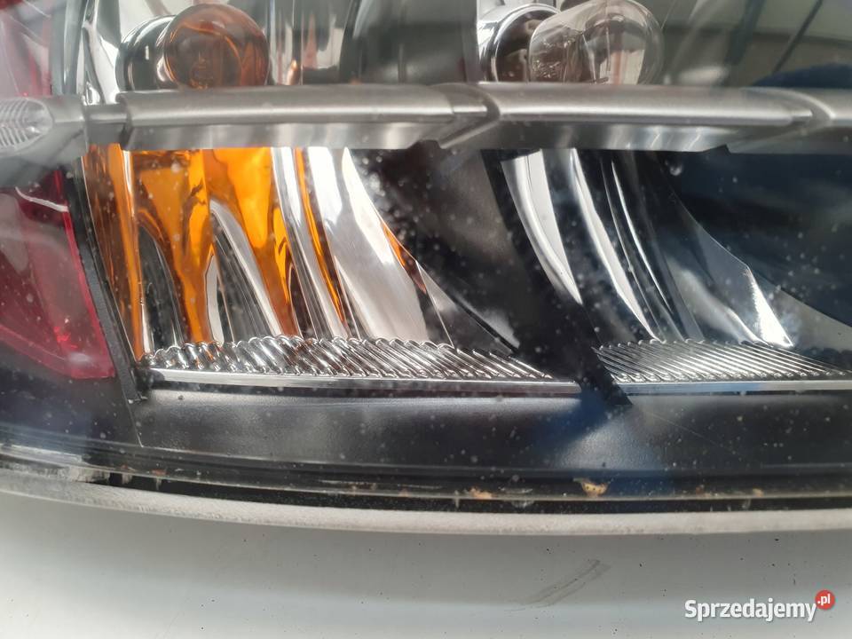 LAMPA LEWA Mazda Rx8 Rx8 0312r TYLNA lewy tył