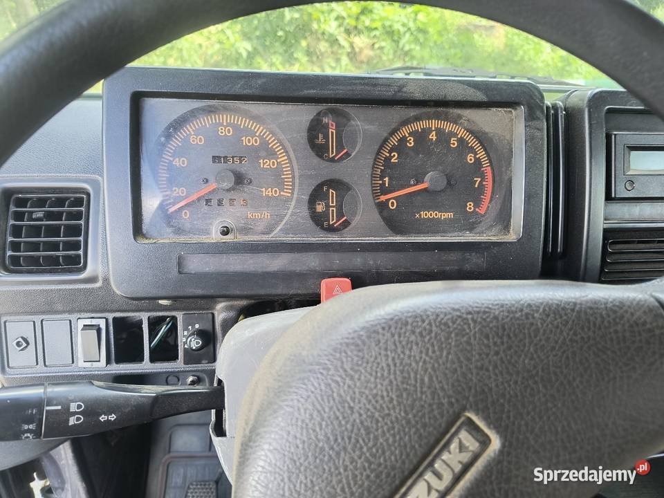 Suzuki samurai 13 benzyna 1996 Kraków
