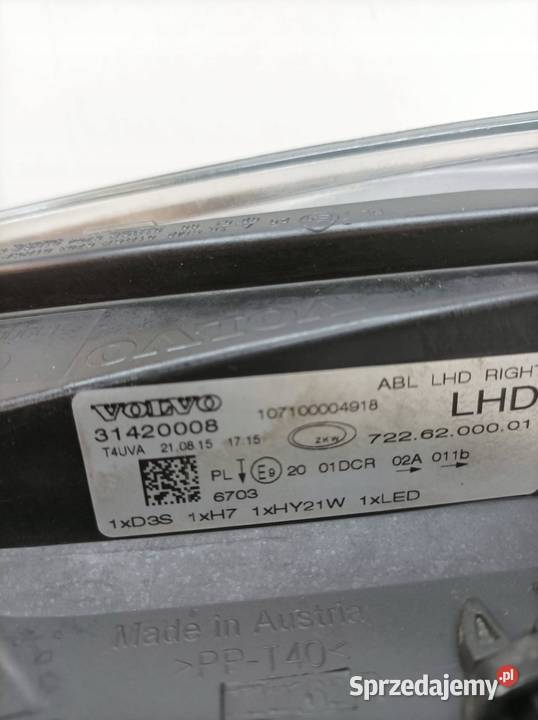 LAMPA PRZÓD PRAWA XENON EUROPA 31420008 Volvo