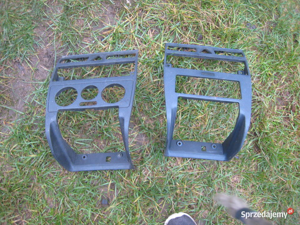 Ramka konsoli centralnej kokpitu Audi A3 8L 96 Kraków