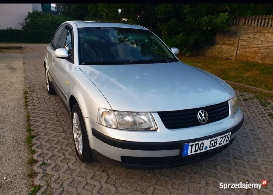 Passat B5 klasyka Niemieckiej Motoryzacji 16MPI dolnośląskie Wołów