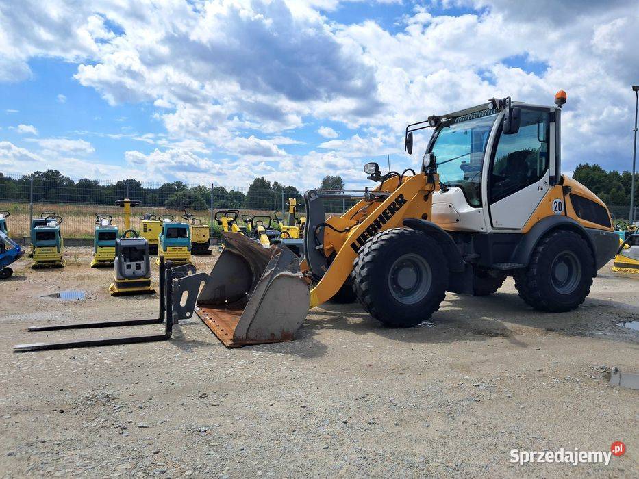 Ładowarka Kołowa LIEBHERR 506 Compact 18r 63t Sułów