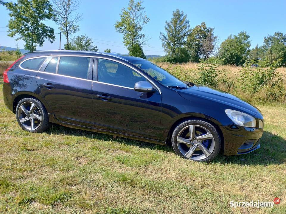 VOLVO V60 RDESIGN 20 D3D4 automat Cieklin
