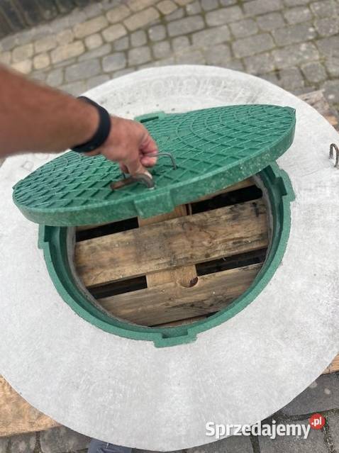 Pokrywa betonowa ogrodowa właz NA ZAMEK 120 sprzedam