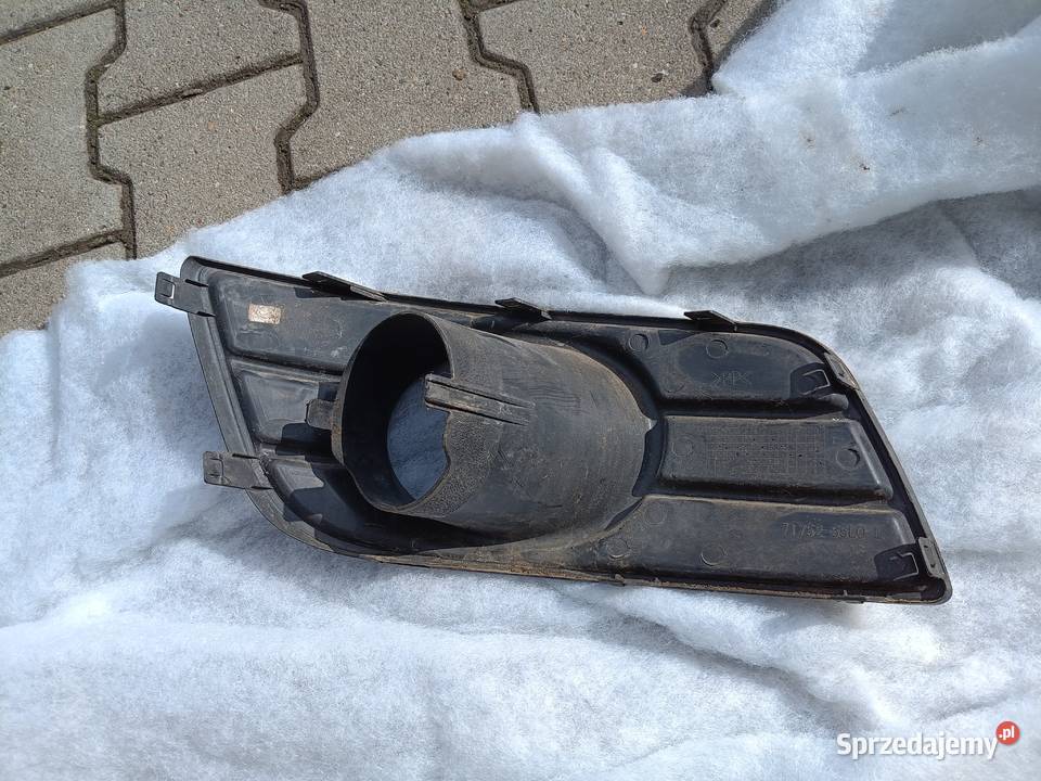 Suzuki SX4 lift 09 kratka zderzaka 7175255l0 L osobowe Krosno