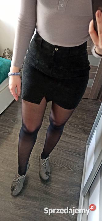 Czarna mini spódnica z wysokim stanem z Spódnice i sukienki Warszawa