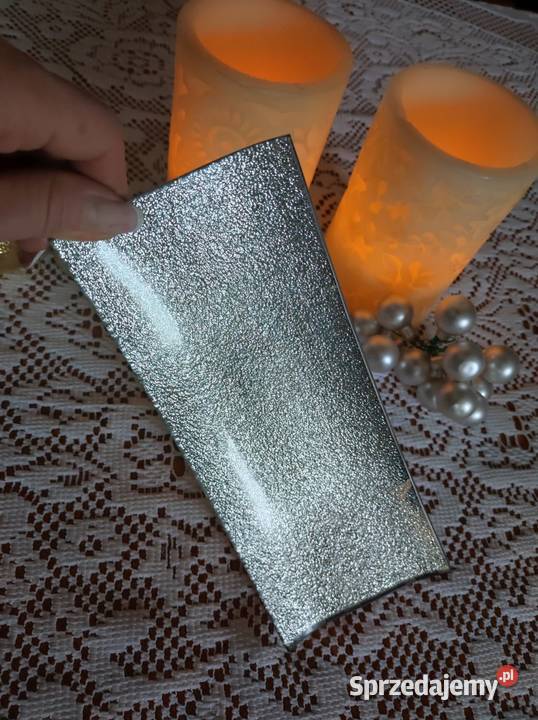 talerz podstawka patera misa srebrna brokatowa Wyposażenie wnętrz świętokrzyskie Kielce