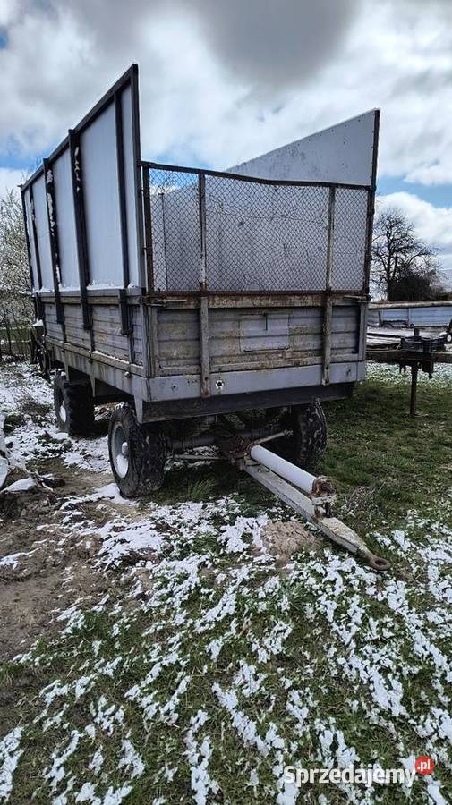 Rozrzutnik dwuosiowy przyczepa objetosciowa Wisznice