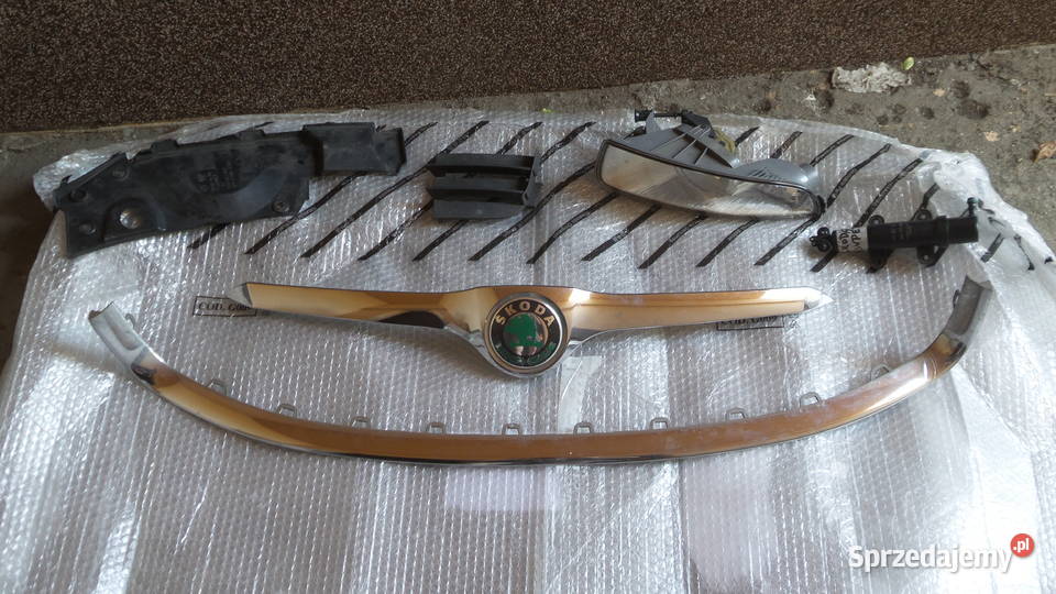 Skoda Superb II listwa Ozdobna maskidodatki Karoseria Karoseria Łódź sprzedam