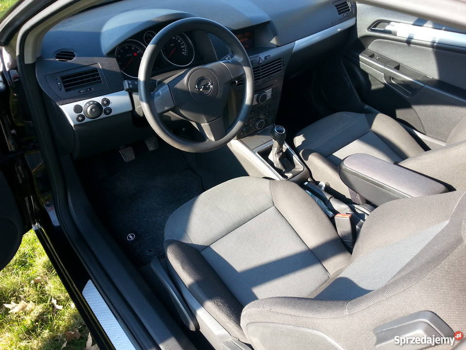 OPEL ASTRA H III 16 benzyna GTC Łęczna