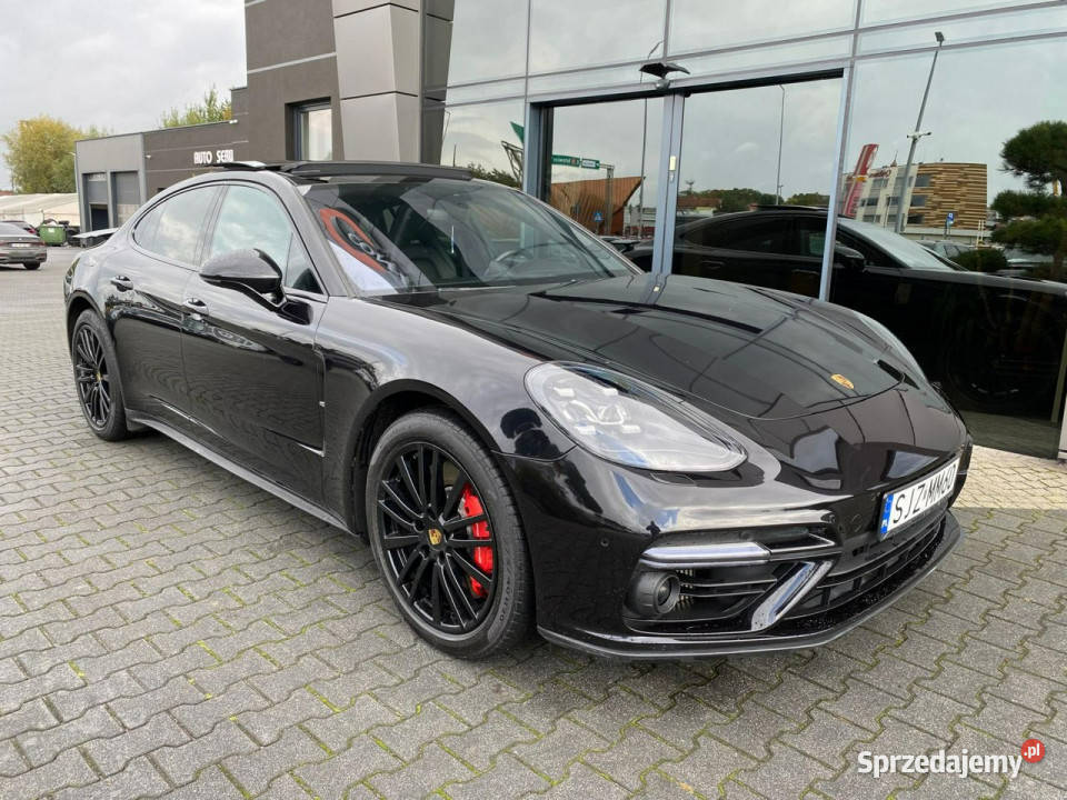 Porsche Panamera TURBO podgrzwent fot navi radar