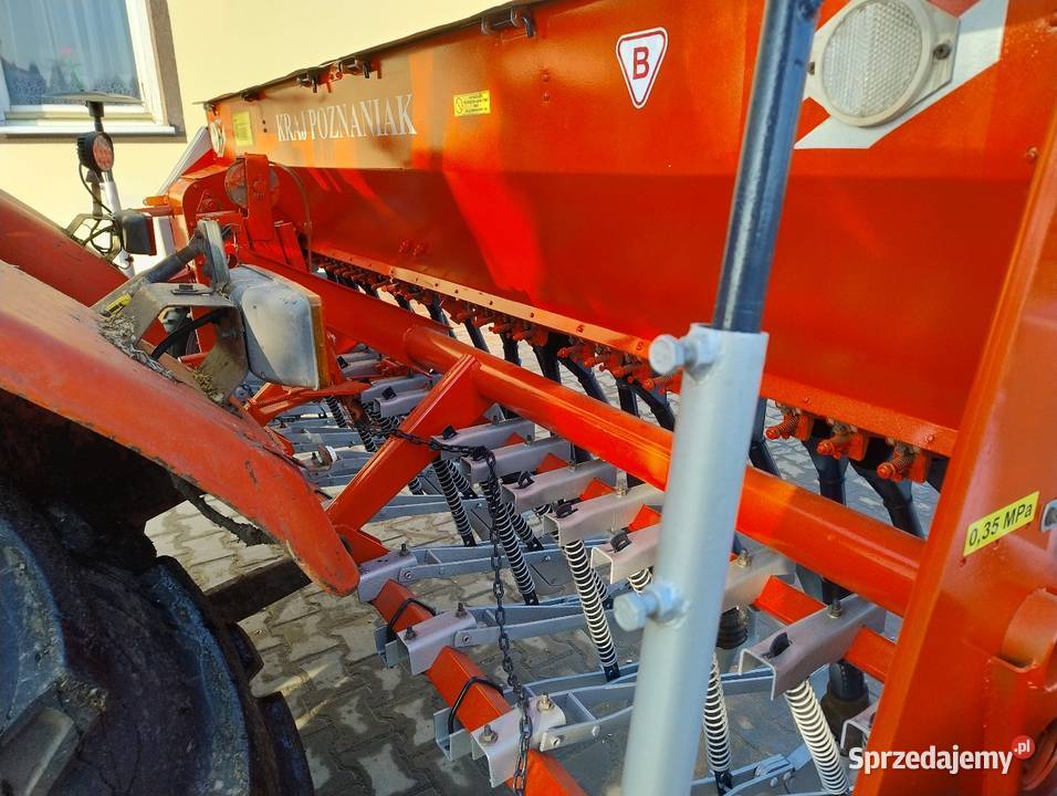 Siewnik zbożowy Poznaniak 27m Piątek