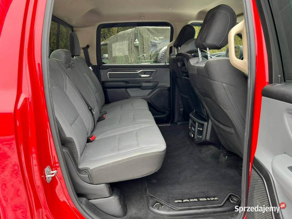 Dodge RAM 57 Hemi 6 osobowy Kamera 4x4 Big Horn benzyna sprzedam