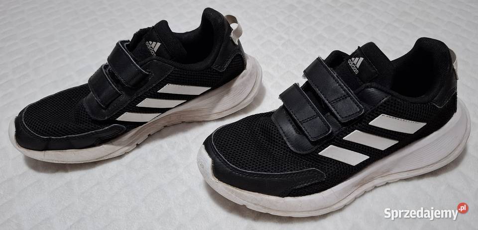 Buty chłopięce sportowe na rzepy 335 Adidas 22 Czeladź