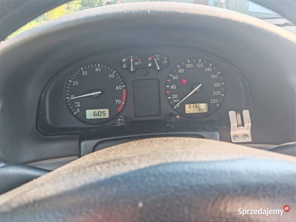 Volkswagen Passat B5 16
