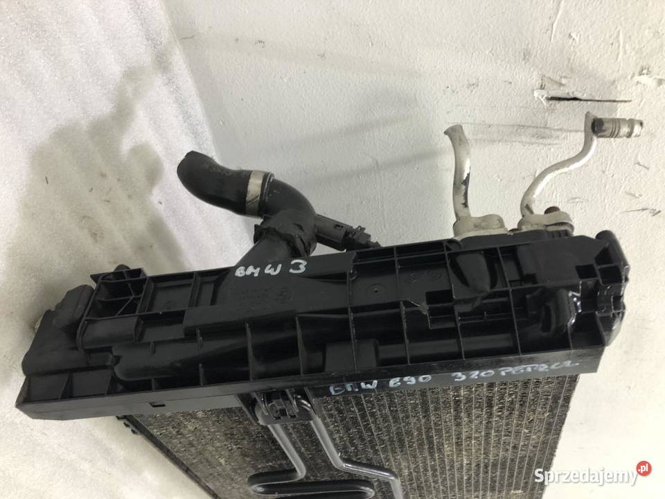 CHŁODNICA KOMPLET BMW E90 30BENZYNA 7526533