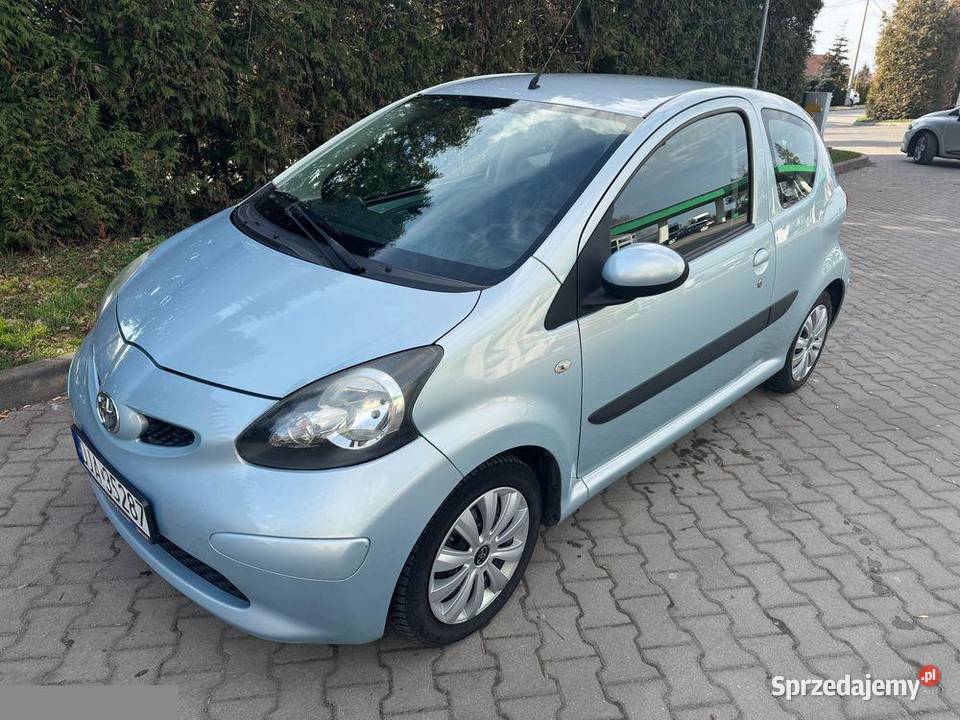 Toyota Aygo City 10 benzyna 68 207r manualna Jawor