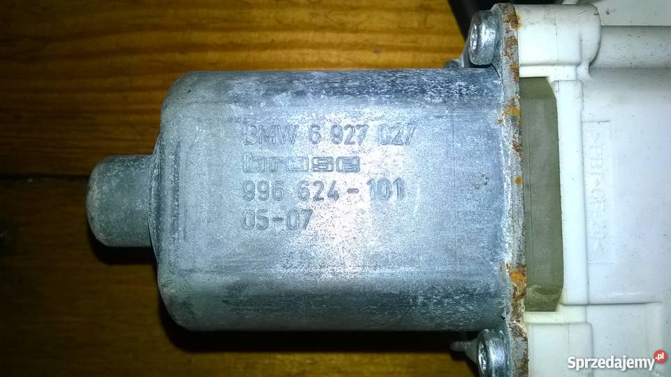 Podnośnik szyby dzwi kierowcy BMW E90 E91 wyposażenie elektryczne Poręba