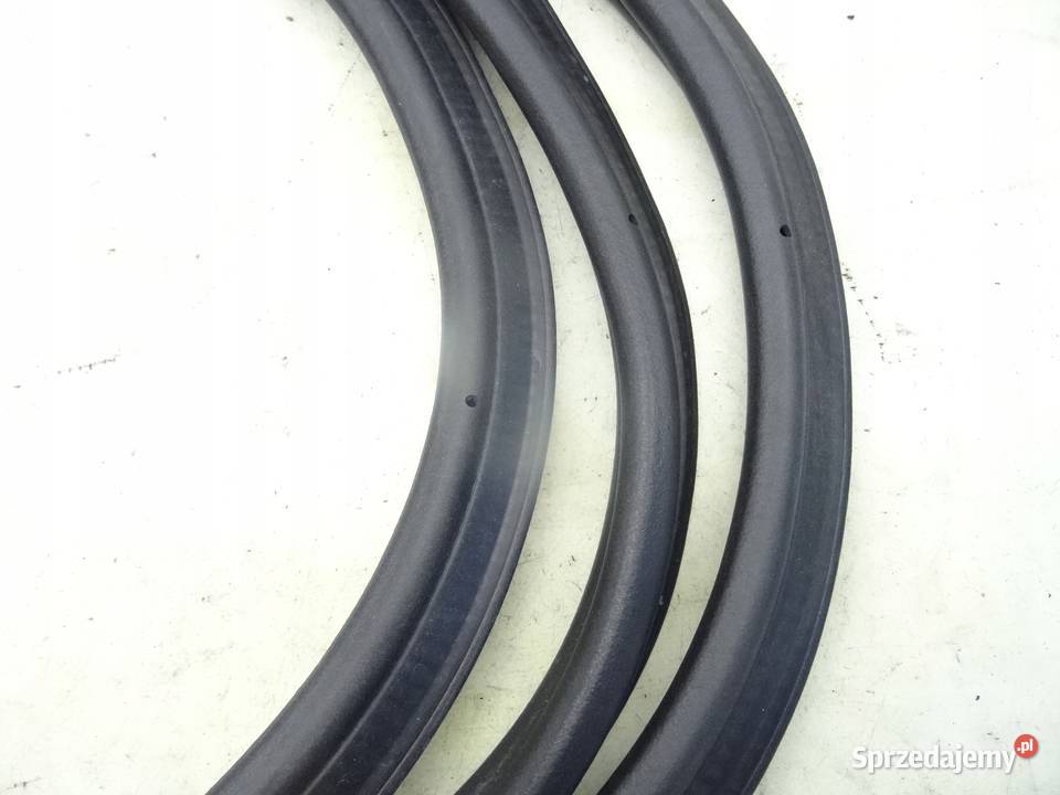 6F9827705E VW AUDI USZCZELKA KLAPY BAGAZNIKA sprzedam
