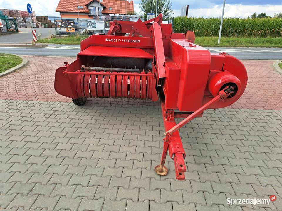 Prasa kostkująca do słomy Massey Ferguson 158 Proszowice