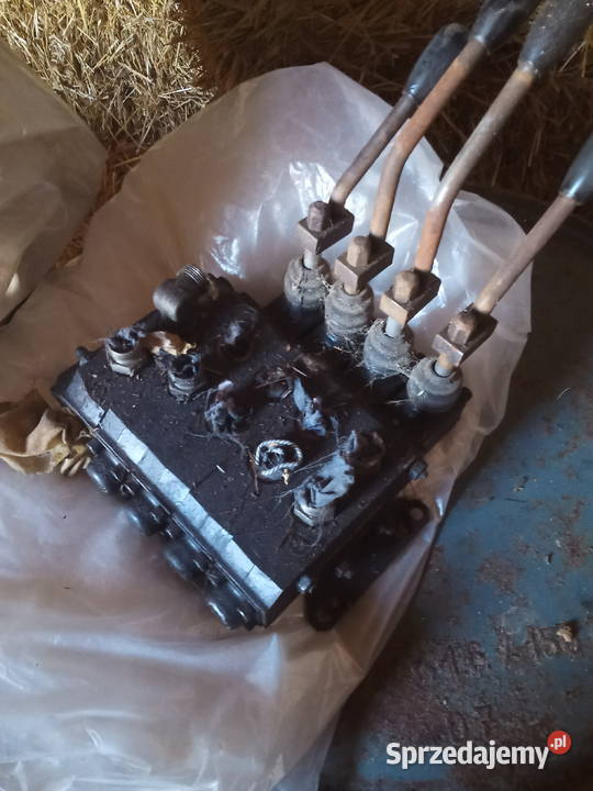 Rozdzielacz Trol oryginał uszkodzony Mrocza sprzedam