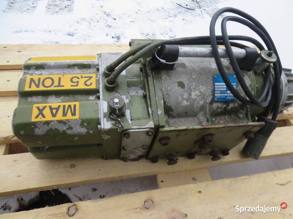 WYCIĄGARKA WCIĄGARKA SEPSON 25T MERCEDES WOLF Wąchock