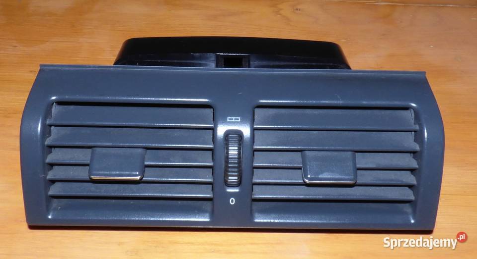 Dekory do w210 do wersji avangarde przedliftowe Zmieniarki CD podkarpackie Dębica