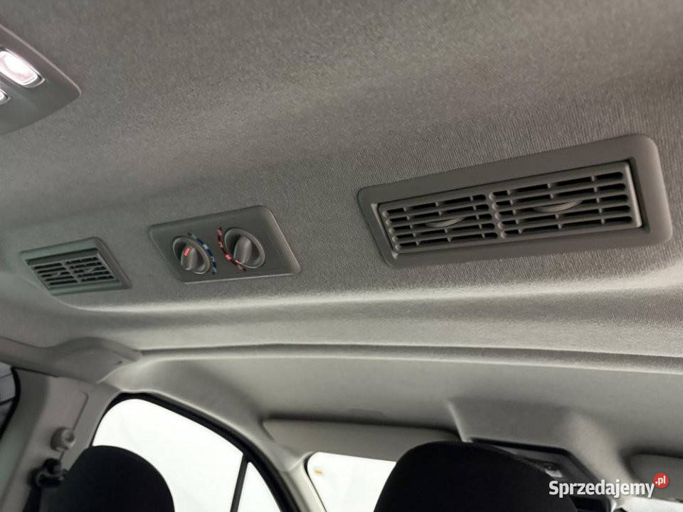 Renault Trafic 2024r Faktura 23 Tempomat Kamera Warszawa