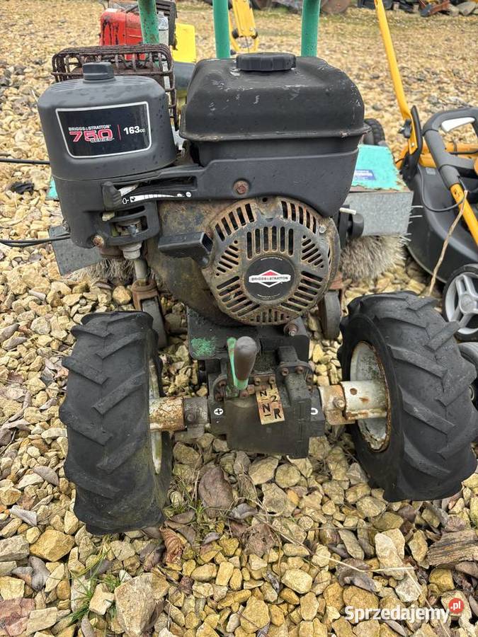 Zamiatarka green Briggs Stratton 750 seria śląskie sprzedam