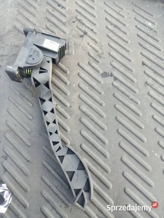 Potencjometr pedału gazu Alfa Romeo 147 16
