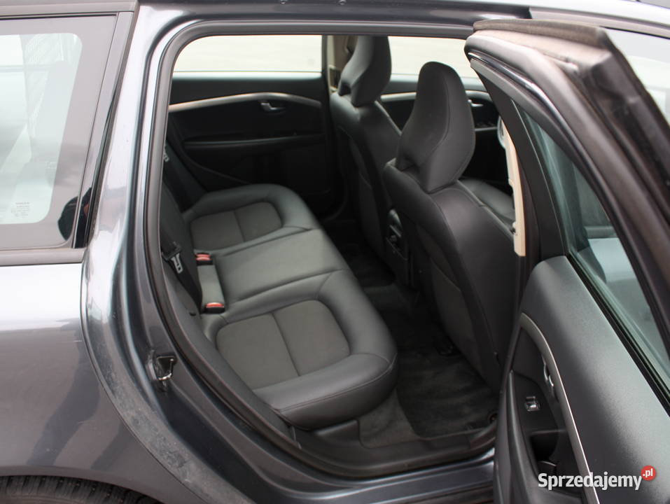 Volvo V70 benzyna 20 manual zadbany zar w Gryfino