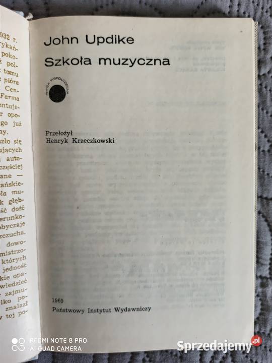 SZKOŁA MUZYCZNA John Updike
