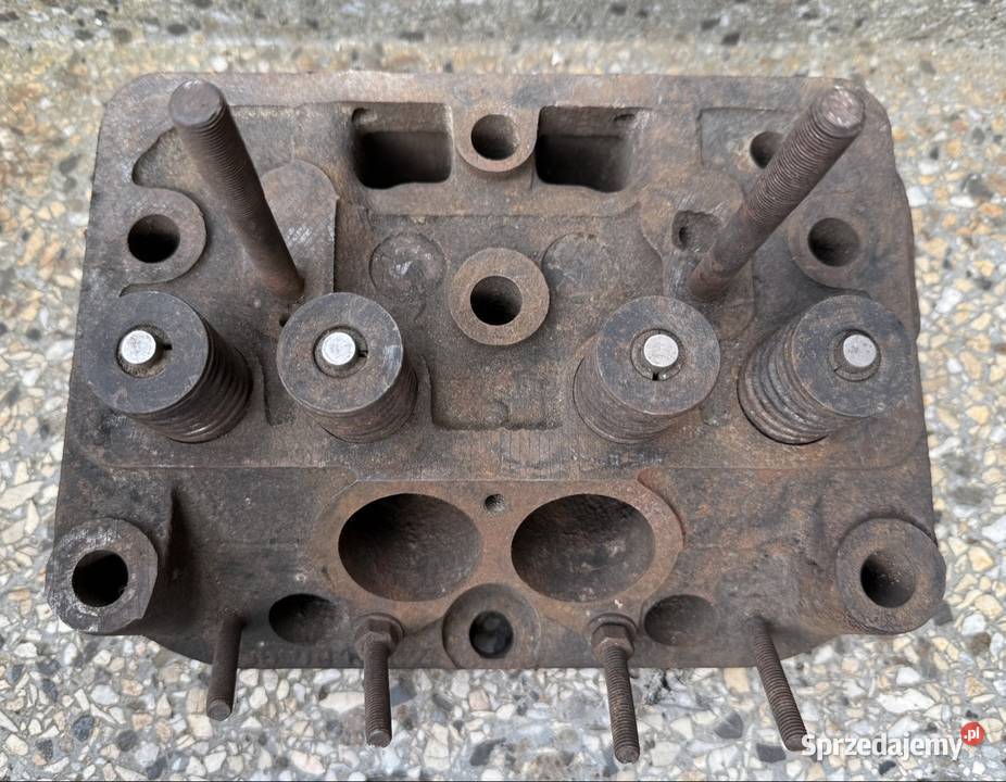 Głowica silnika C330 Głowice cylindrów Lubliniec sprzedam