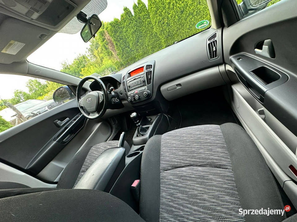 Kia Ceed Kia ceed 16 LX 122 5Drzwi Klimatronik elektryczne lusterka Wrocław sprzedam