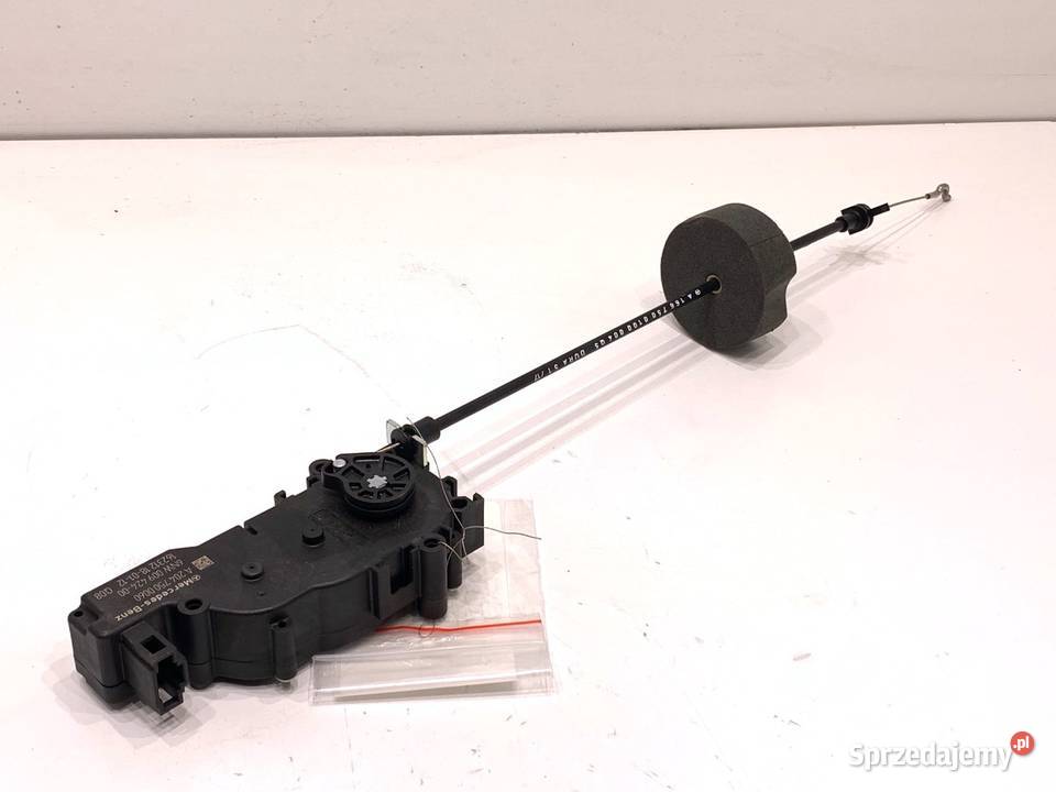 SIŁOWNIK ZAMKA KLAPY MERCEDES GLE A2047500060 osobowe