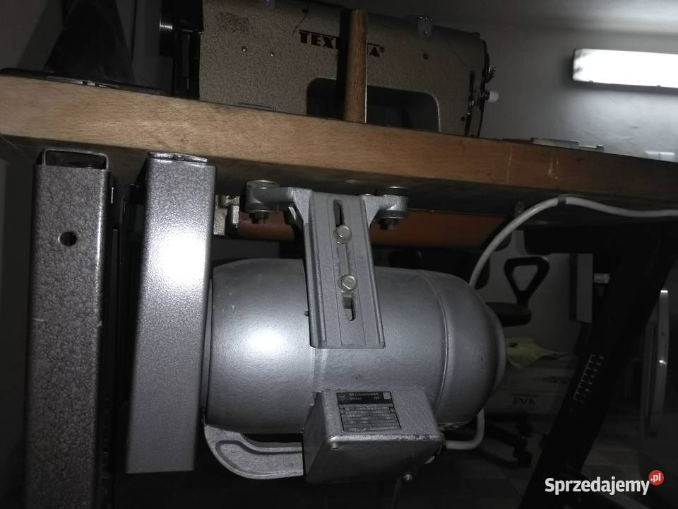 Przemysłowa maszyna do szycia TEXTIMA Chrząstawa Mała