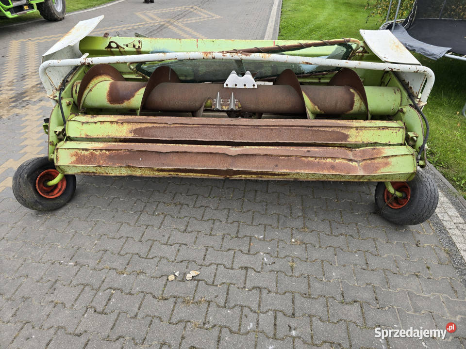 Podbieracz do trawy CLAAS PU300 PU 30 nieuszkodzony Baliki