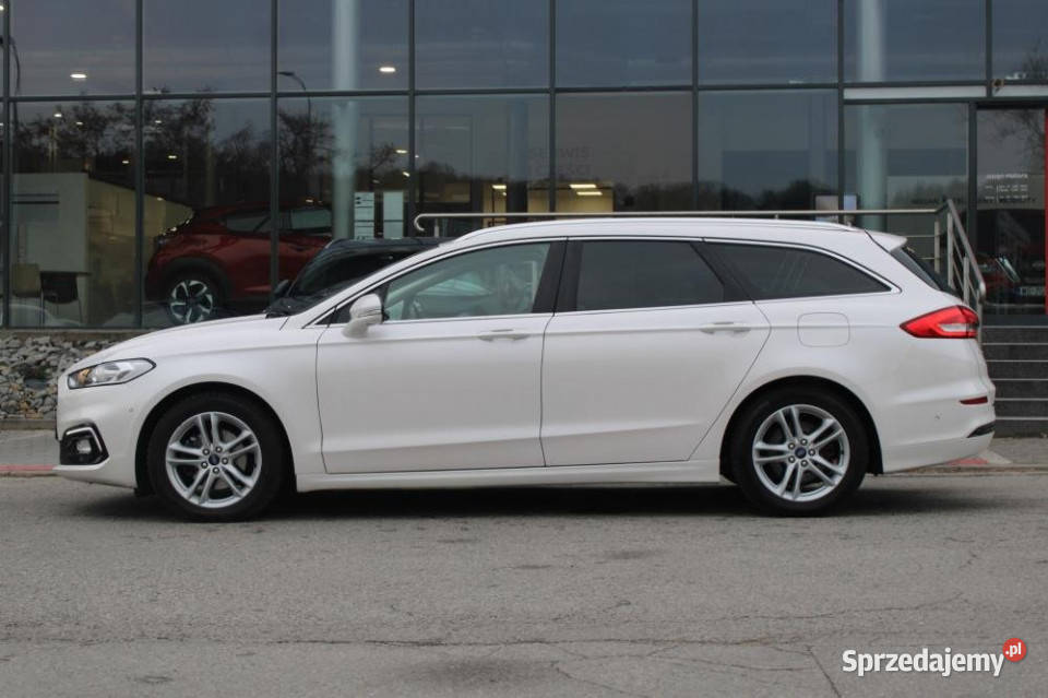 FORD Mondeo 2019r Carplay Panorama Temp adapt