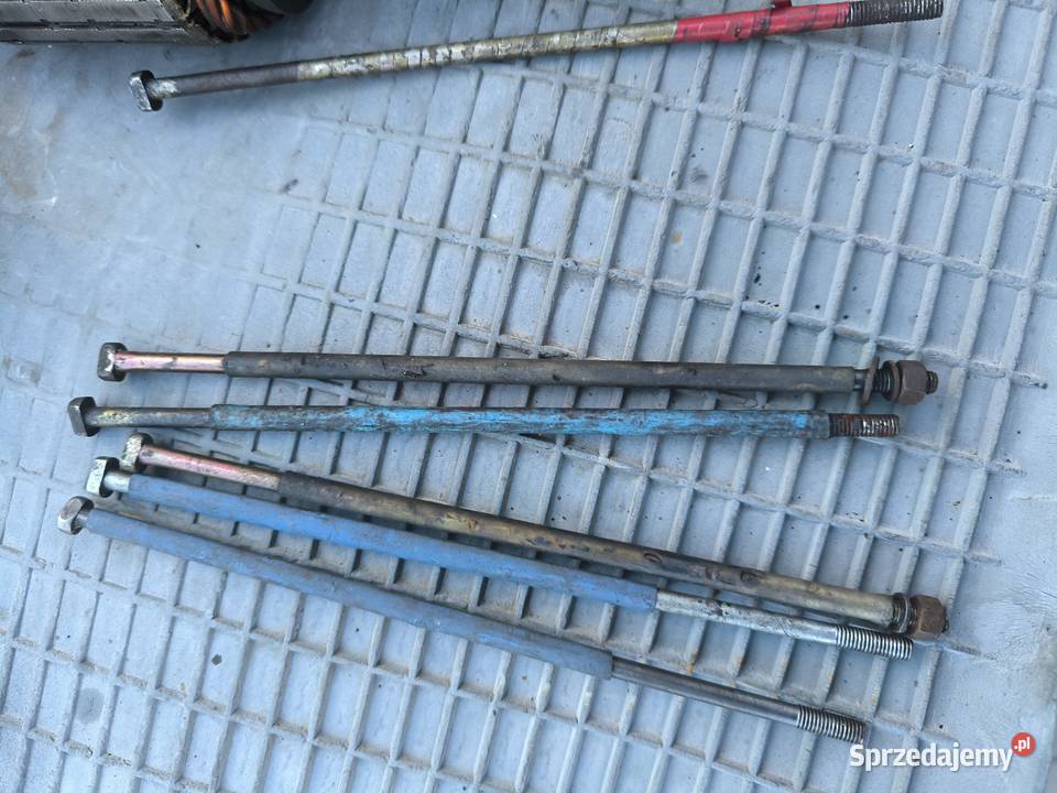 Fiat 126p glewiczka stojan szczotki tulejki osobowe Stalowa Wola