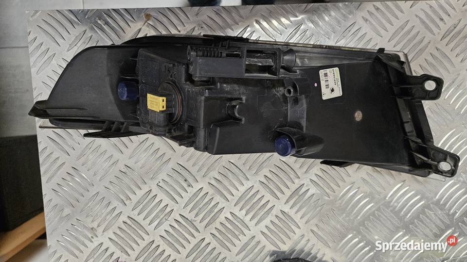 Reflektor lewy prawy skoda fabia mk3 halogen 6V0
