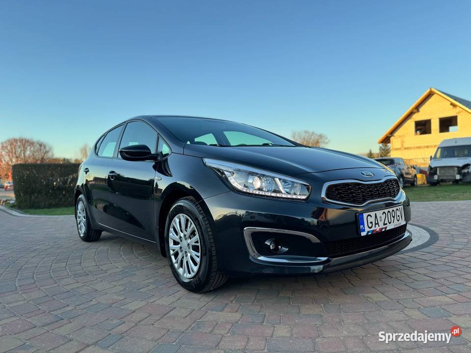 Kia Ceed 14 CRDi Niski przebieg Salon 2 komplety Witnica