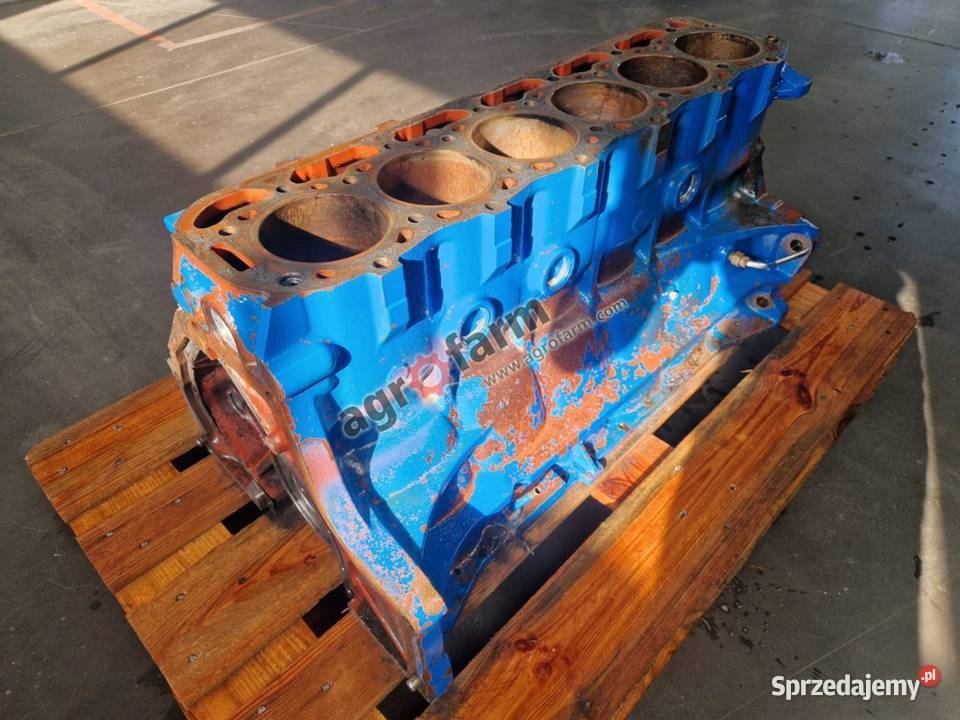 Blok silnika Ford 8240 7840 8340 Byków