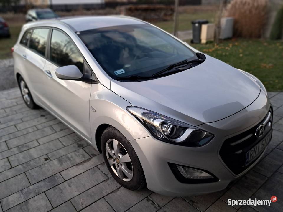 Hyundai i30 Nisko