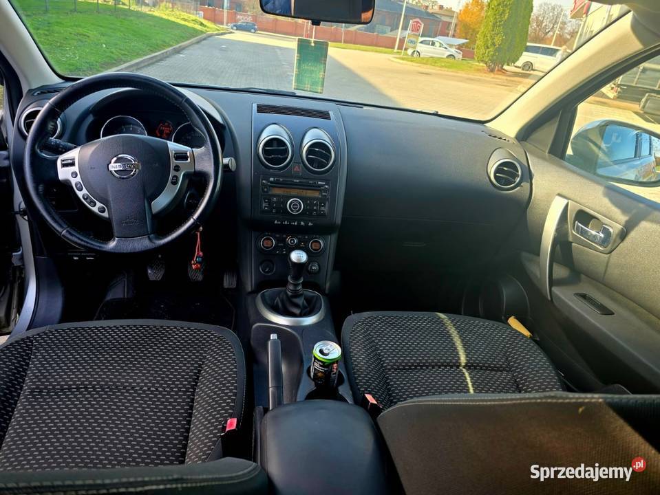 Nissan Qashqai 2009 Benzyna srebrny Piekary Śląskie