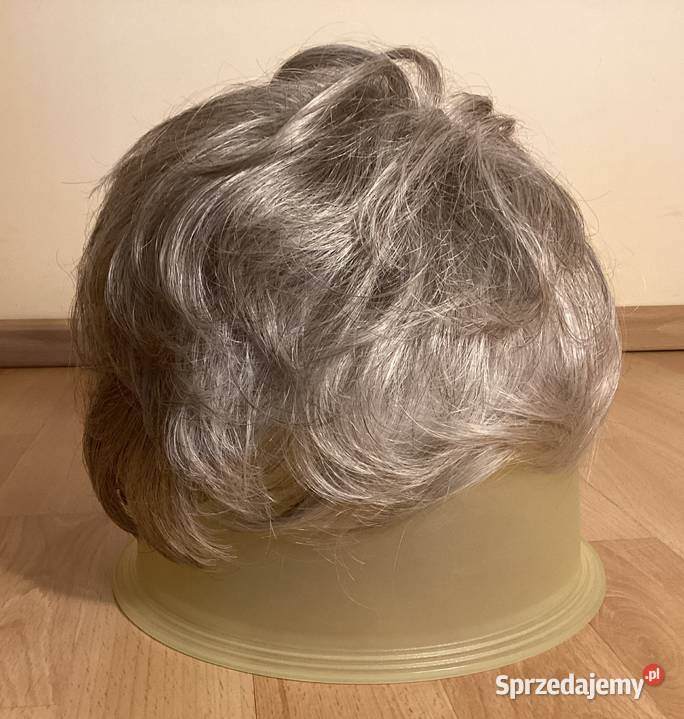 Peruka damska elegancka wysoka jakość produkcja Gdynia