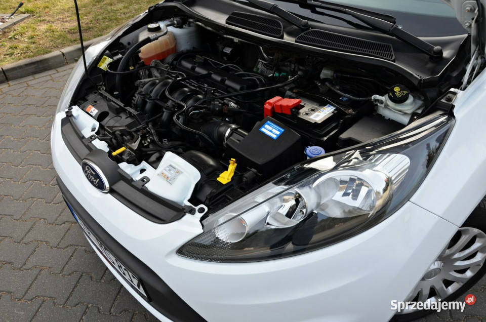 Ford Fiesta 13 Benz 82 Klima Serwis Super Stan Ostrów Mazowiecka sprzedam