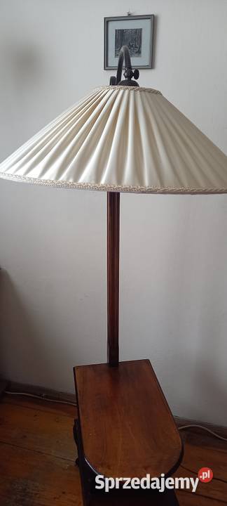Drewniana lampa podłogowa ze stolikiem ruchome Skierniewice sprzedam
