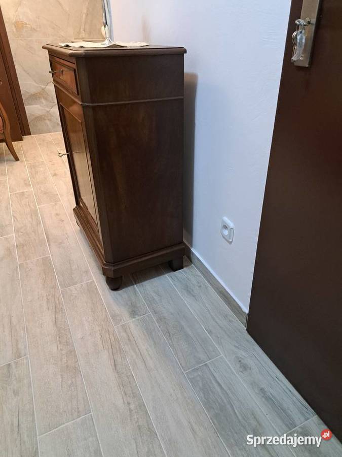 Piękna szafka komoda Myślibórz