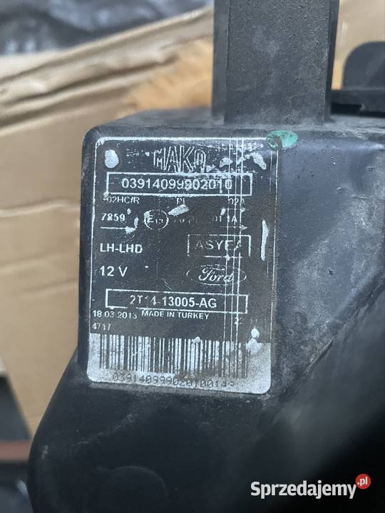 Lampa Przednia lewa Ford Transit 2013 Rok produkcji 2013